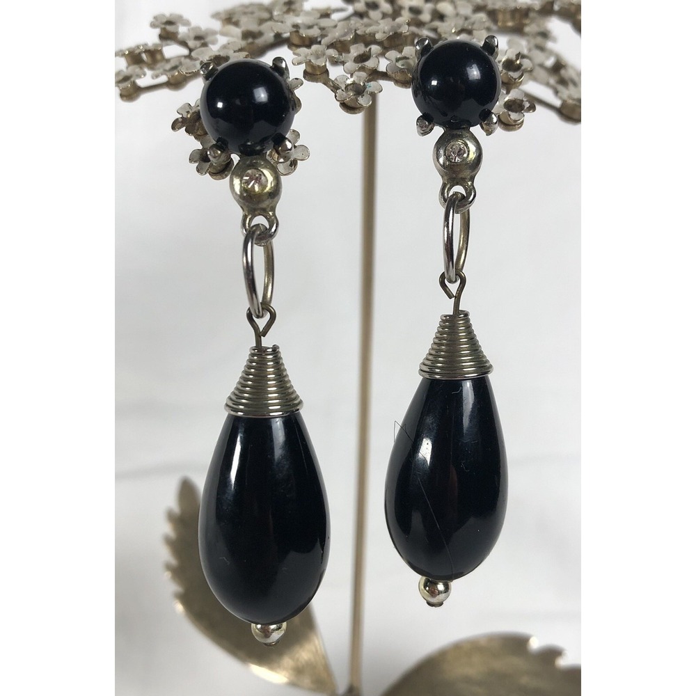 Chunky Faux Onyx Dangling Earrings 3.75" Round & Teardrop Shaped Silver Metal